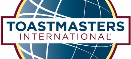 رحلتي مع التوست ماسترز (Toastmasters)